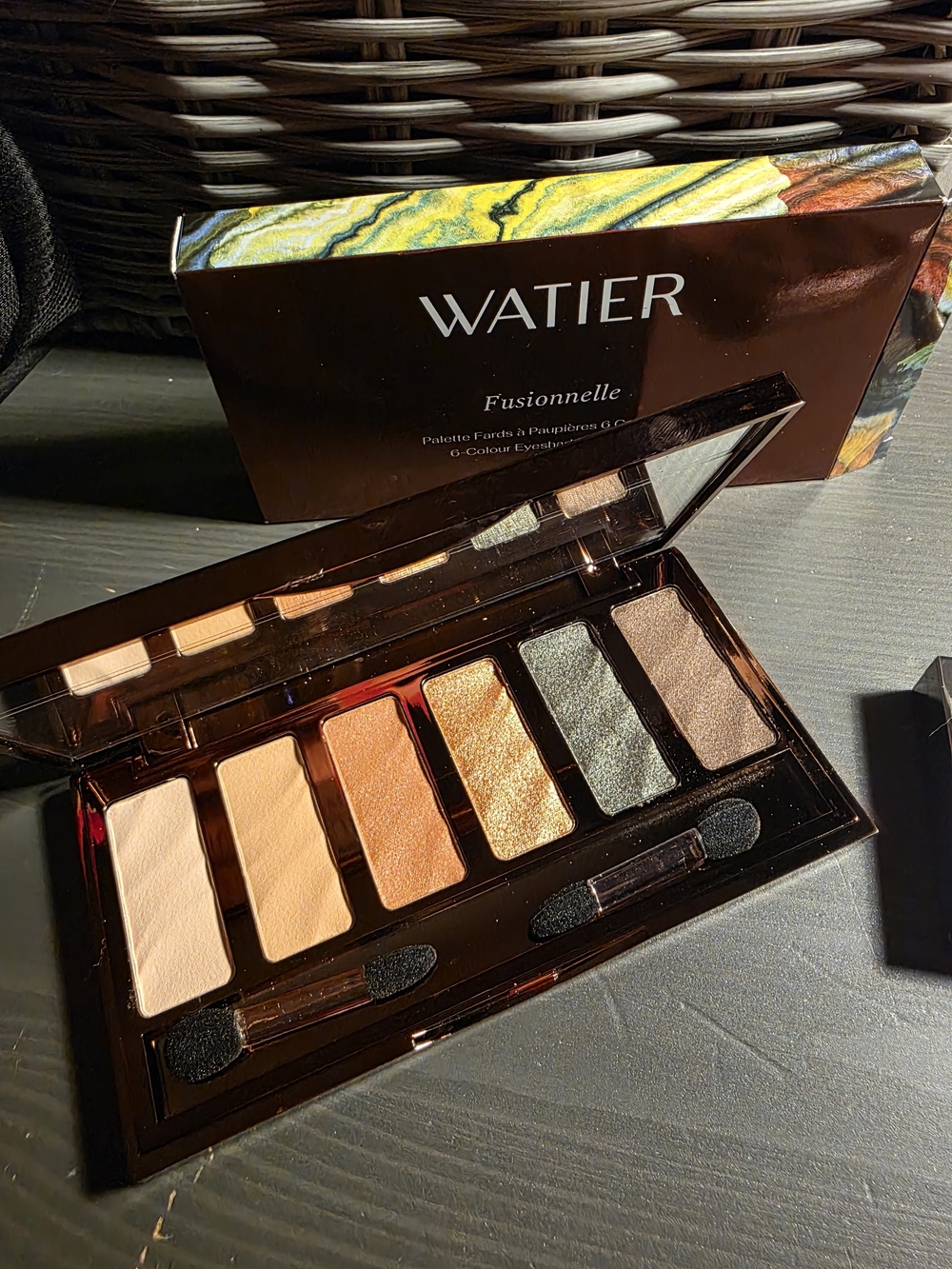 Fusionnelle Warm Neutral & Metallic Eyeshadow Palette